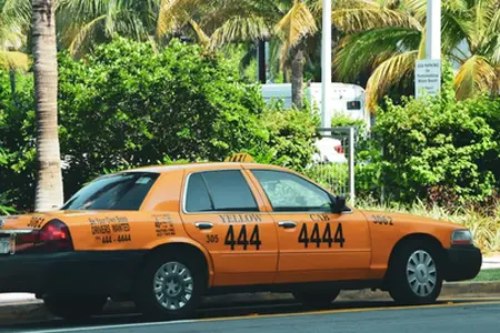 Uporaba švicarskih avtocest in sistem digitalne e-vinjete