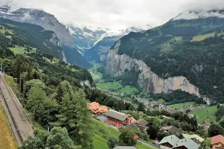 Cumpărături vignetă din Elveția: descoperiți oportunitățile de călătorie ale țării!