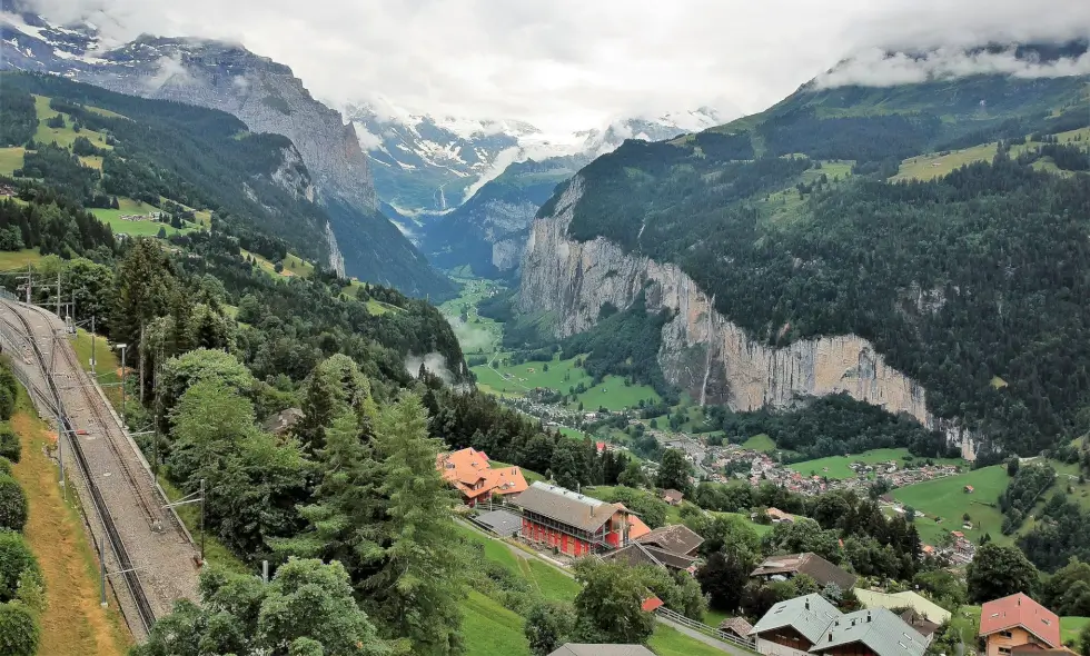 Švýcarsko dálniční známka nakupování: objevte možnosti cestování v této zemi!