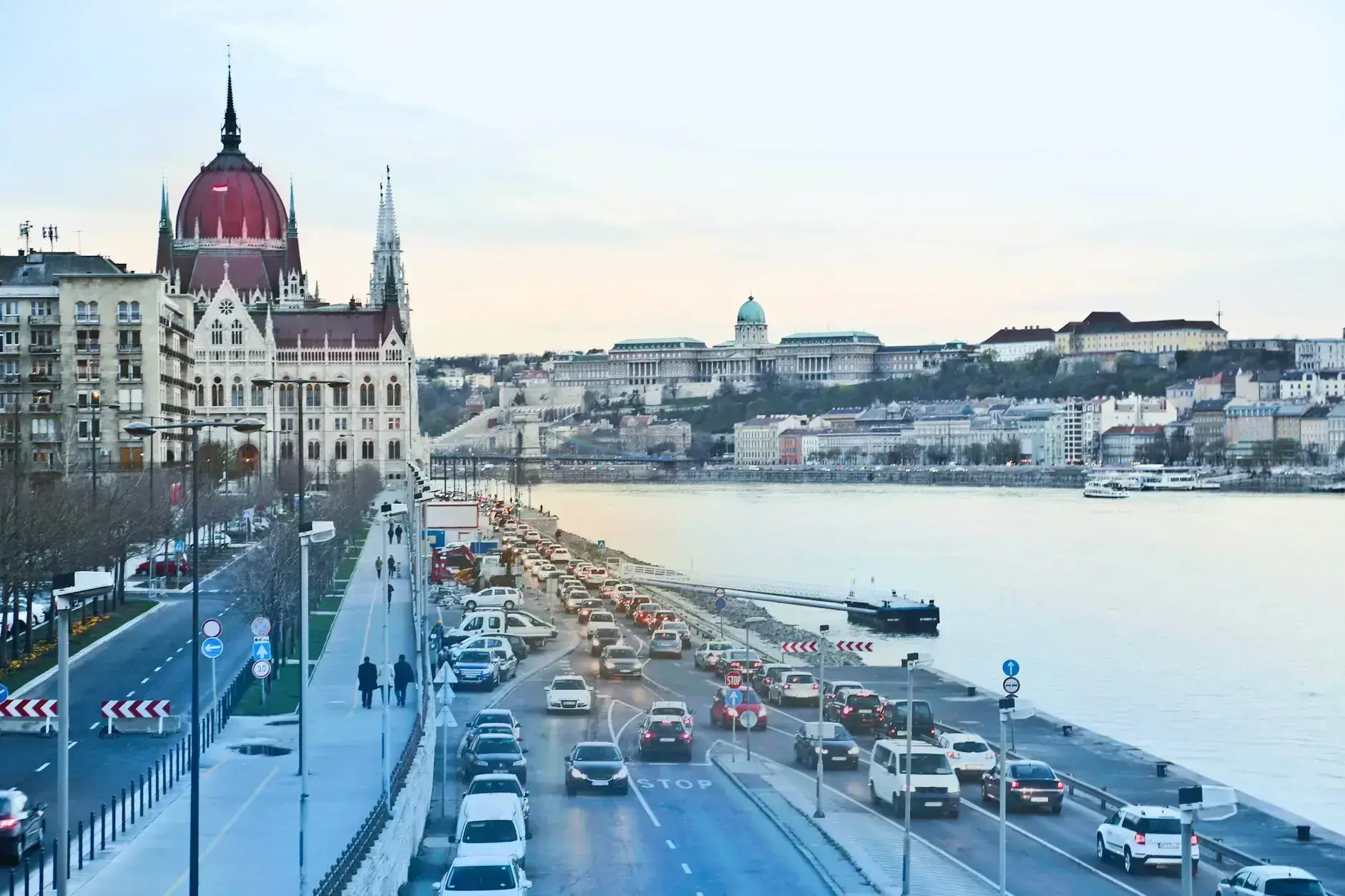 Maďarský diaľničná známka - Možnosti cestovania v Maďarsku po diaľnici
